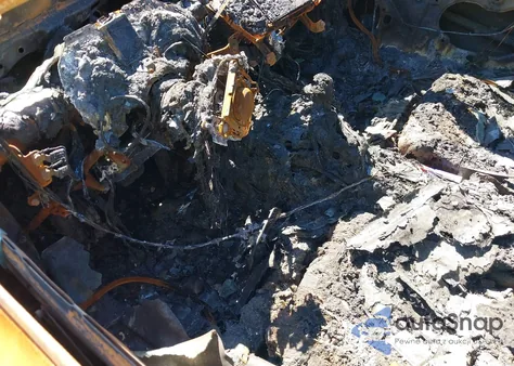 2020 Toyota Camry Se z USA, uszkodzony, nr VIN 4T1G11AK6LU986905